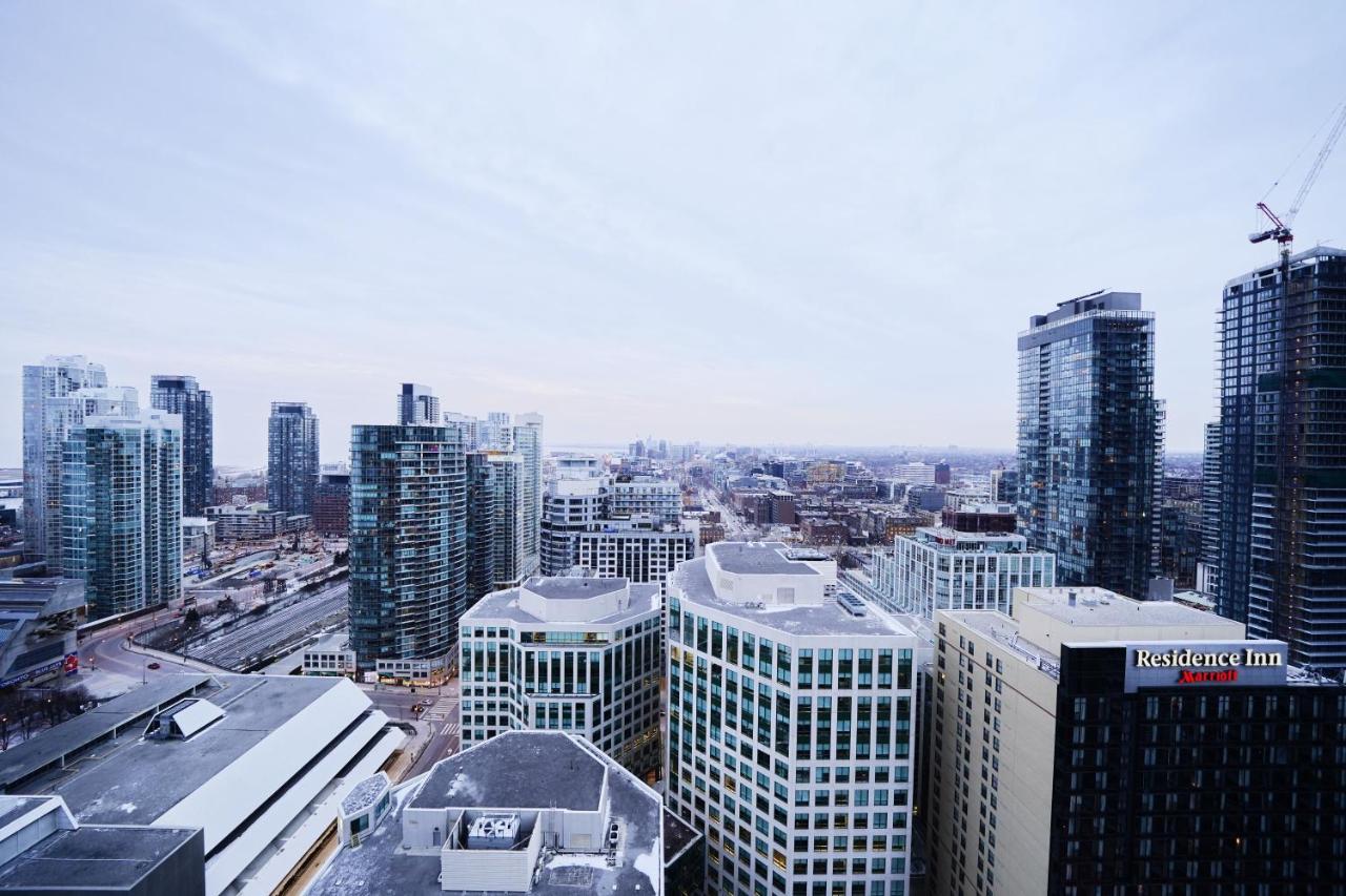 Grand Royal Condos - Cn Tower Toronto Exterior foto